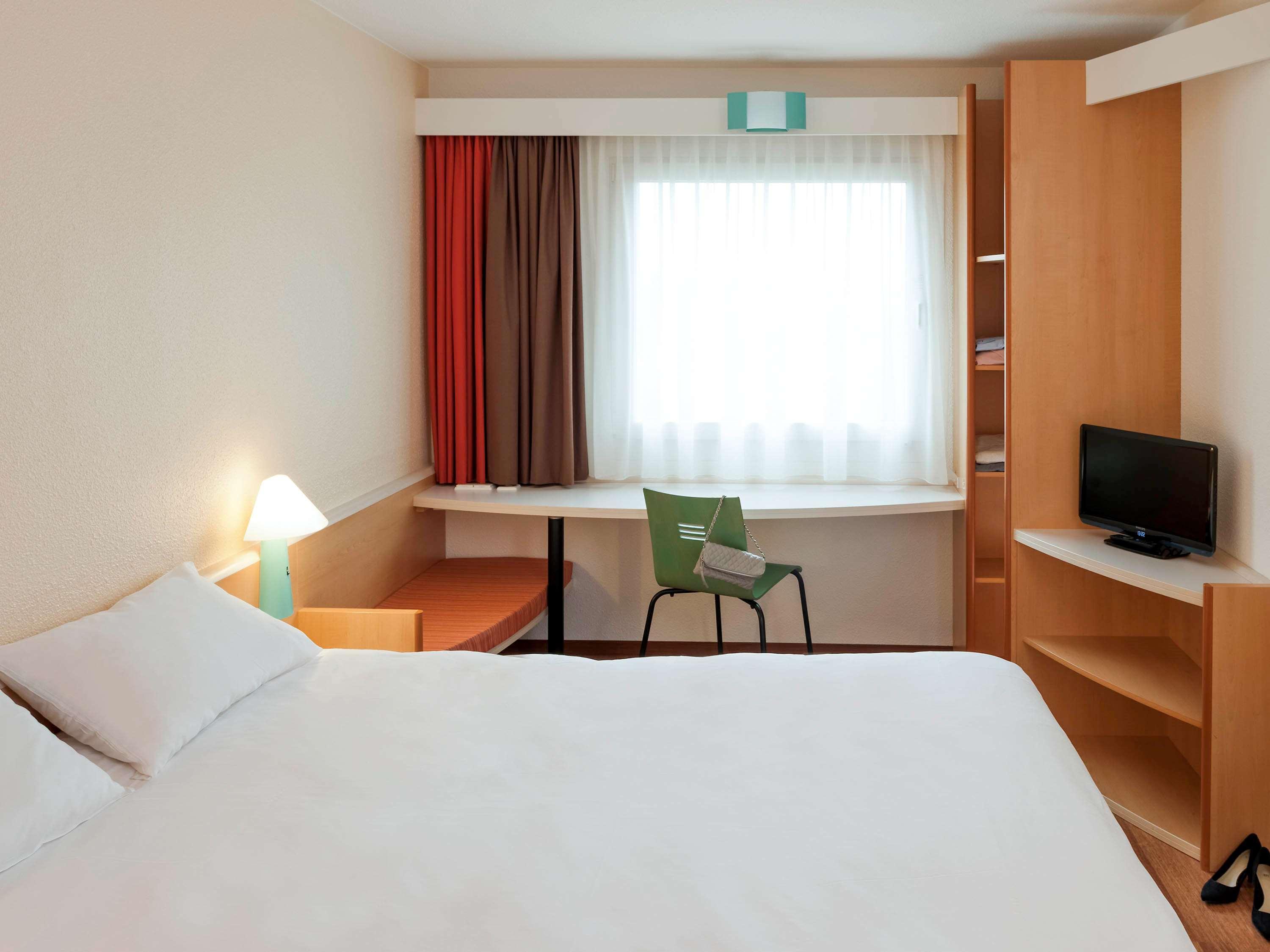 ホテル Ibis サント エクステリア 写真